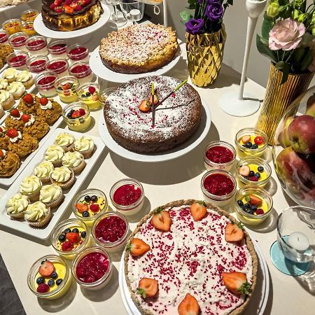 Hotel Skal Medi Spa & Resort ウストロニエ・モルスキエ エクステリア 写真