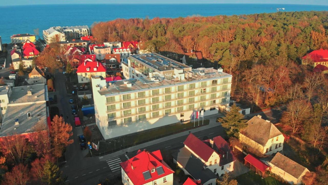 Hotel Skal Medi Spa & Resort ウストロニエ・モルスキエ エクステリア 写真